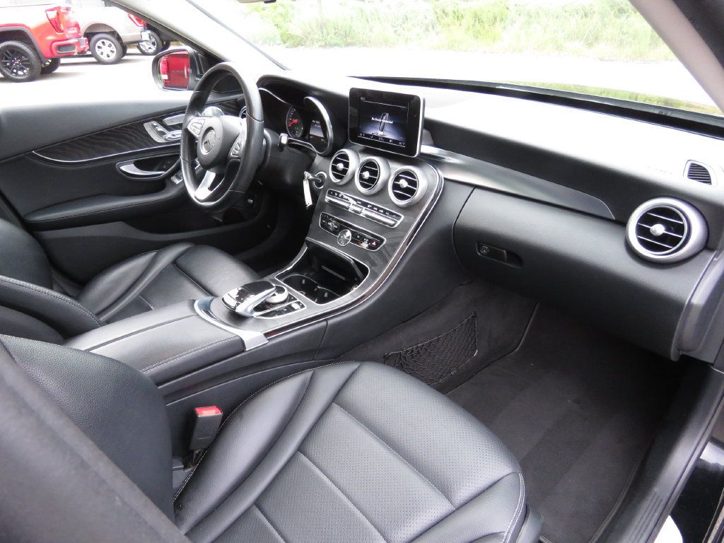 Used 2015 Mercedes-Benz C 300 4MATIC Sedan image 14
