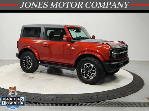 Used 2022 Ford Bronco Outer Banks AWD/4WD image 1