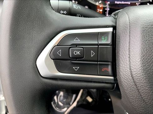 Used 2022 Jeep Compass Altitude image 24