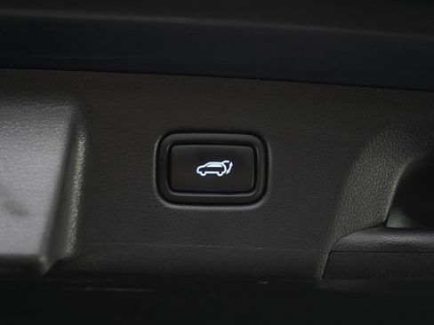 Used 2024 Hyundai Palisade Calligraphy image 19