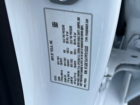 Used 2023 Tesla Model 3 Standard Range RWD image 32