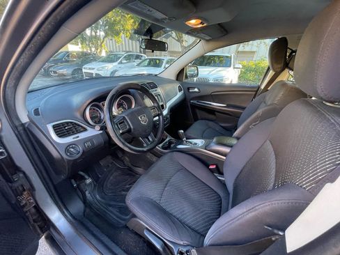 Used 2013 Dodge Journey American Value Package w/ Flexible Seating Group image 19