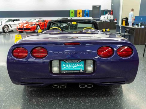 Used 1998 Chevrolet Corvette Convertible w/ Memory Pkg RWD image 7