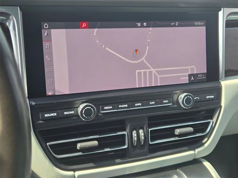Used 2019 Porsche Macan S w/ Premium Package AWD/4WD image 35