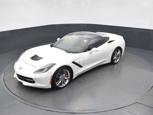 Used 2017 Chevrolet Corvette Stingray Coupe image 33