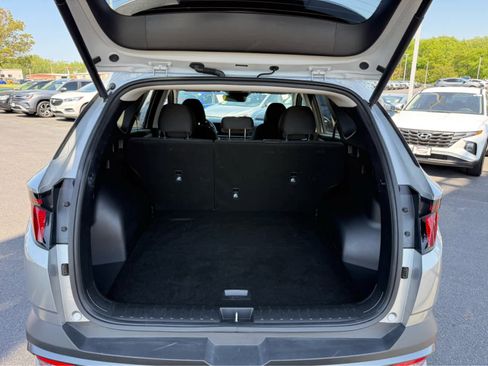 Used 2025 Hyundai Tucson SEL FWD image 19