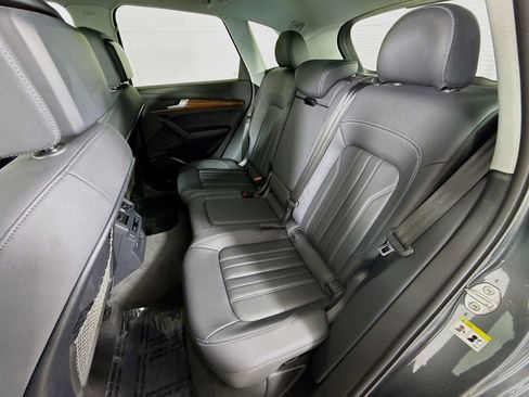 Certified 2023 Audi Q5 2.0T Premium image 20