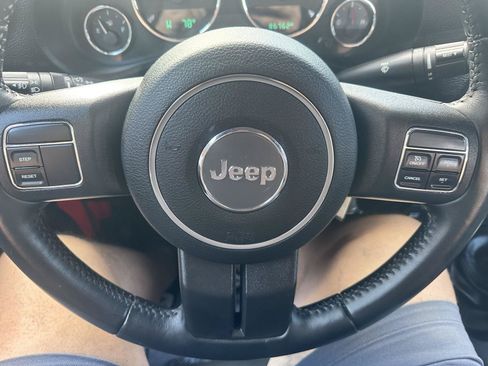 Used 2016 Jeep Wrangler Sport w/ Quick Order Package 23S AWD/4WD image 18