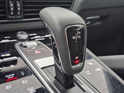 Used 2023 Porsche Cayenne GTS image 34