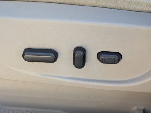 Used 2014 Ford Escape SE w/ Equipment Group 201A image 21