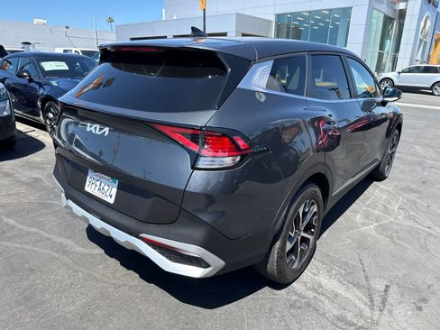 Used 2025 Kia Sportage EX FWD image 14