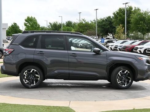 New 2026 Subaru Forester Premium AWD/4WD image 2