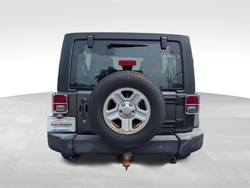 Used 2016 Jeep Wrangler Unlimited Sport w/ Mopar Chrome Edition Group AWD/4WD image 6