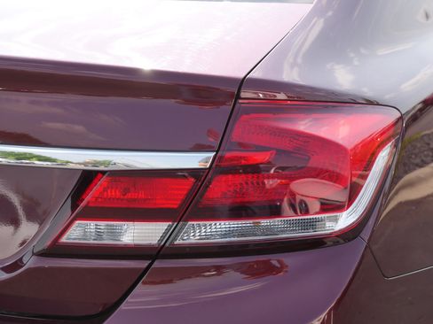 Used 2015 Honda Civic EX image 17