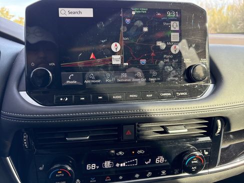 Certified 2023 Nissan Rogue SL w/ SL Premium Package image 10