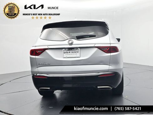 Used 2022 Buick Enclave Premium FWD image 7