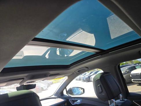 Used 2023 Audi Q4 e-tron Premium Plus w/ Premium Plus image 23