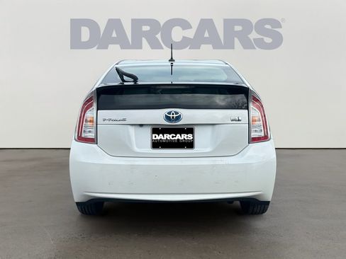 Used 2015 Toyota Prius Two image 6