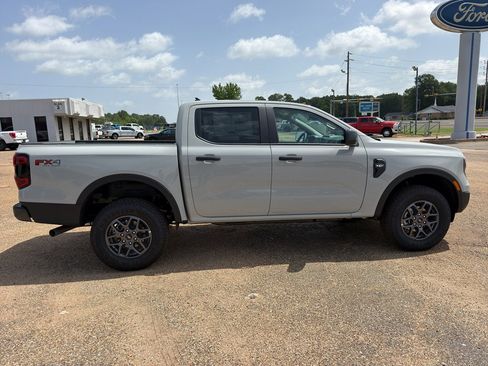 New 2026 Ford Ranger XLT w/ Equipment Group 301A High AWD/4WD image 6