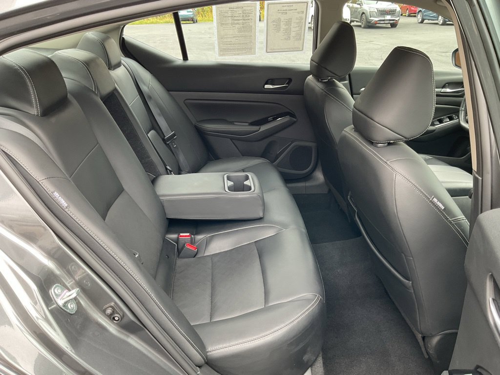 Used 2024 Nissan Altima 2.5 SL AWD/4WD image 20