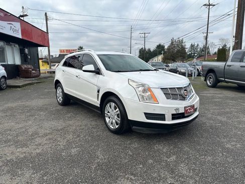 Used 2010 Cadillac SRX Luxury image 4