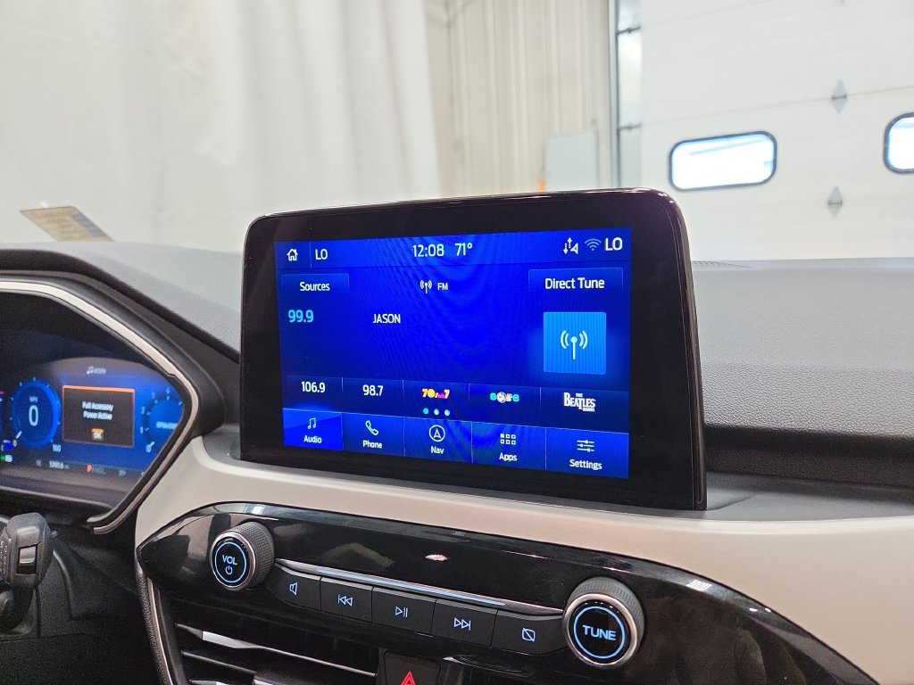 Used 2022 Ford Escape SEL w/ Technology Package AWD/4WD image 15