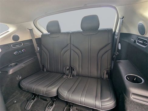 Used 2025 Genesis GV80 3.5T Advanced image 17