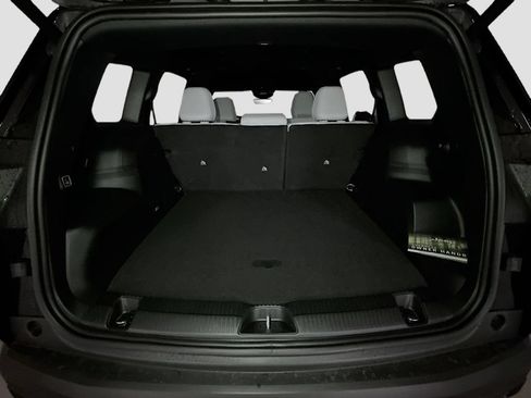 New 2026 Jeep Cherokee Limited AWD/4WD image 33