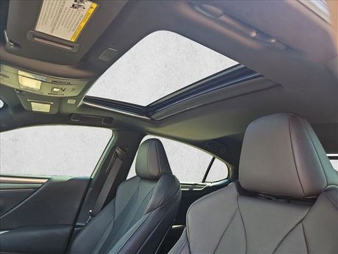 Used 2023 Lexus ES 350 F Sport w/ Accessory Package (Z2) image 16