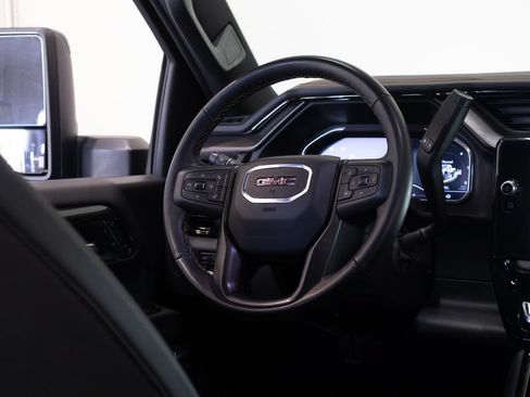Used 2024 GMC Sierra 2500 AT4 w/ AT4 Premium Plus Package AWD/4WD image 33