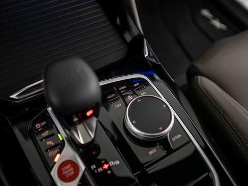 Used 2025 BMW X4 M w/ Executive Package image 35