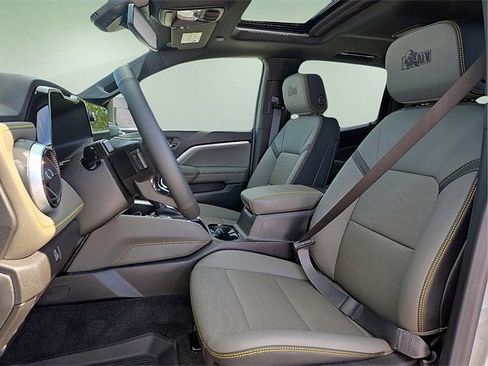 New 2026 Chevrolet Colorado ZR2 w/ ZR2 Bison Edition image 16