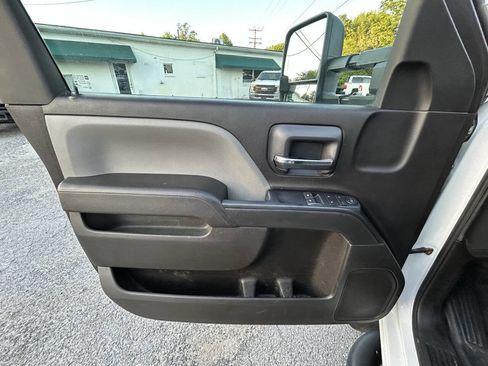 Used 2017 Chevrolet Silverado 3500 W/T w/ WT Convenience Package AWD/4WD image 20