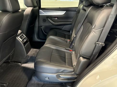 Certified 2026 MAZDA CX-90 3.3 Turbo w/ Preferred Package AWD/4WD image 10