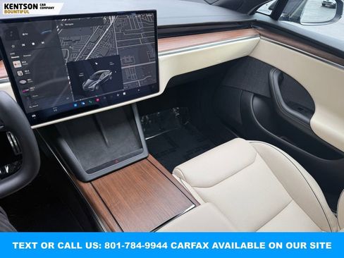 Used 2021 Tesla Model S Plaid image 23