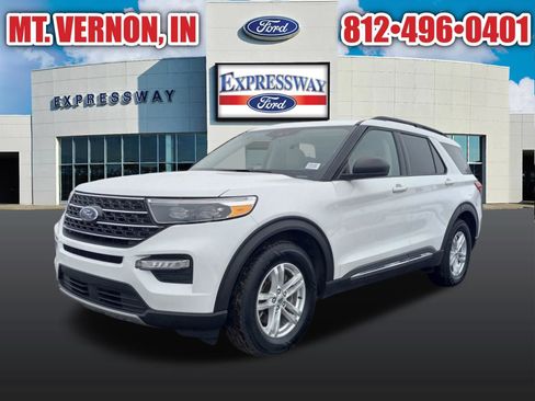 Used 2024 Ford Explorer XLT w/ Equipment Group 202A RWD image 1