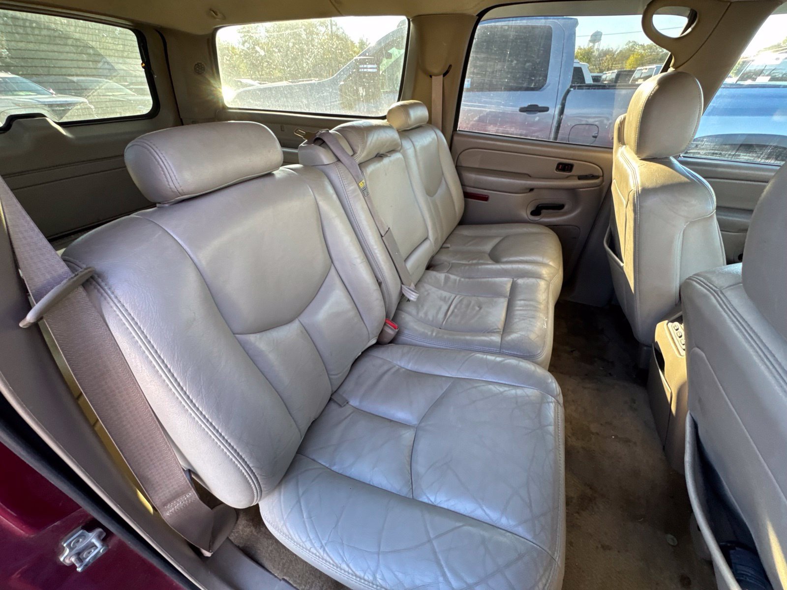 Used 2004 Chevrolet Suburban LT w/ Preferred Equipment Group AWD/4WD image 31
