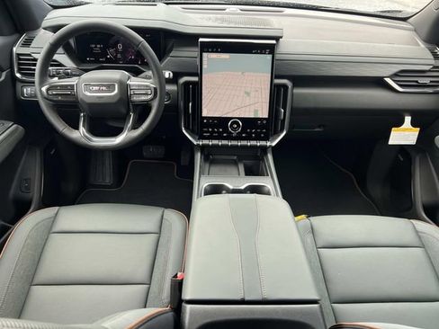 New 2026 GMC Acadia AT4 w/ Luxury Package image 13