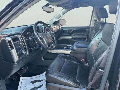 Used 2016 Chevrolet Silverado 1500 LTZ Z71 w/ LTZ Plus Package image 9