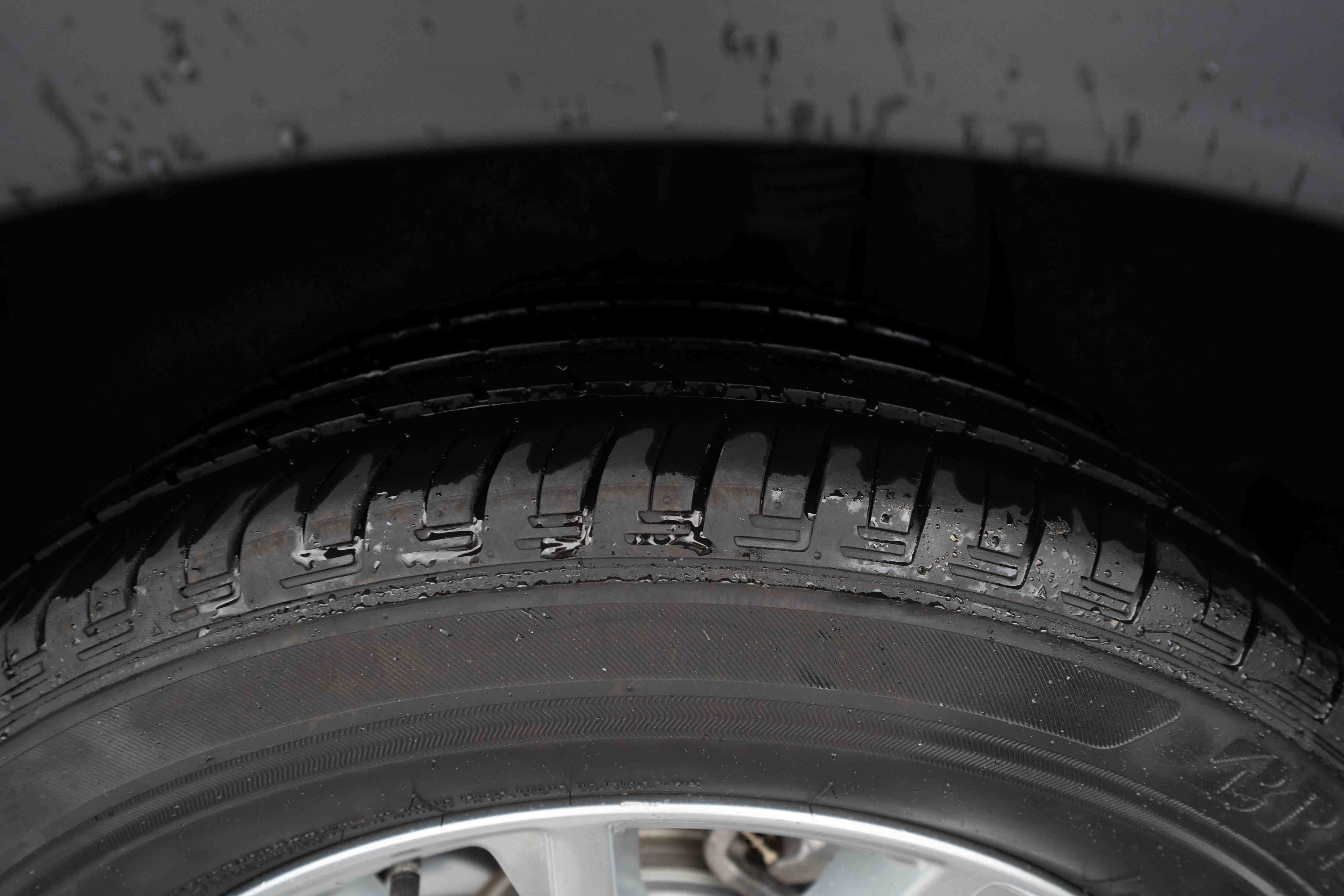 Certified 2025 Honda CR-V EX-L image 31