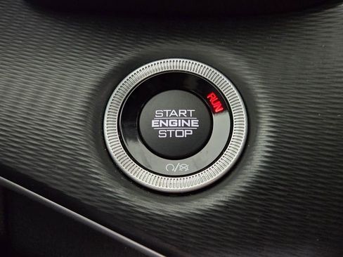 Used 2023 Jeep Grand Cherokee Altitude image 23