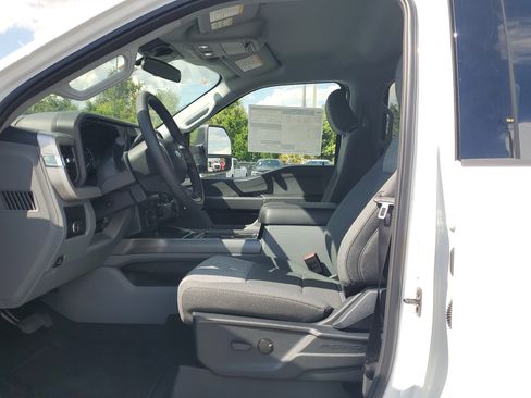 New 2026 Ford F250 XLT w/ FX4 Off-Road Package image 16