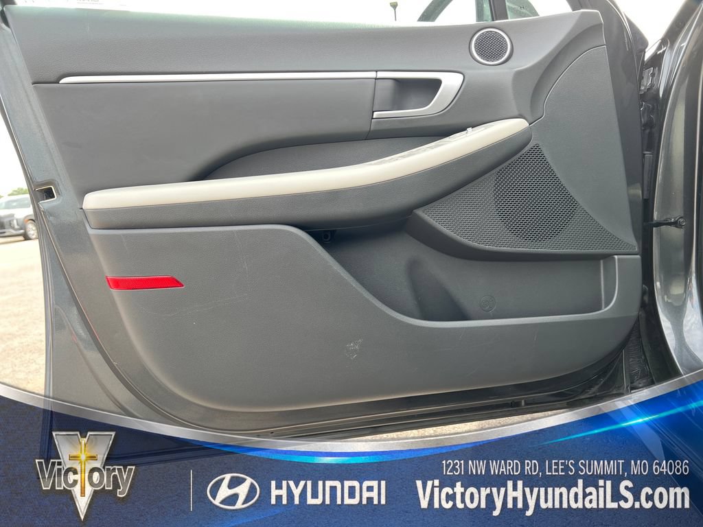 Used 2025 Hyundai Sonata SEL FWD image 10
