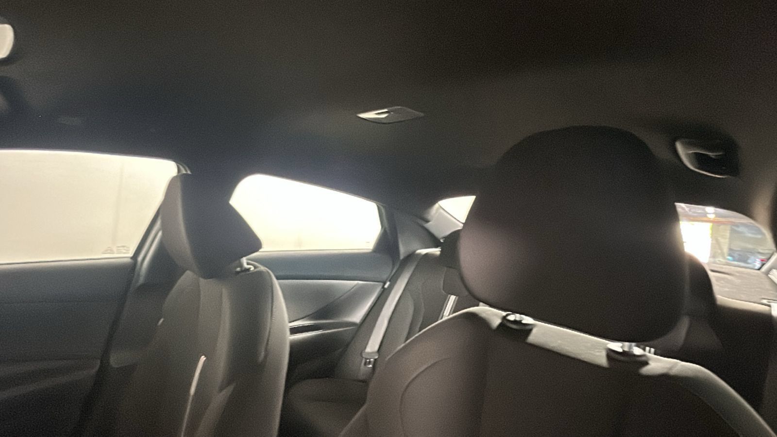 Used 2025 Hyundai Elantra SEL FWD image 16