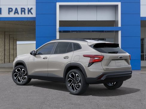 New 2026 Chevrolet Trax RS FWD image 3