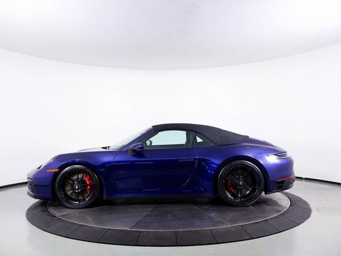 Certified 2023 Porsche 911 Carrera GTS image 32