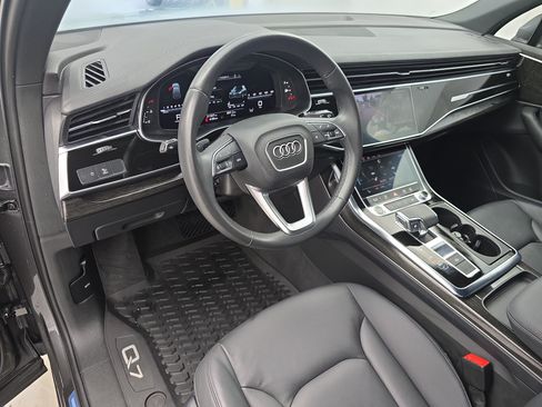 Used 2023 Audi Q7 2.0T Premium w/ Convenience Package AWD/4WD image 19