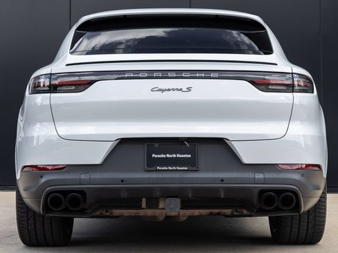 Certified 2023 Porsche Cayenne S AWD/4WD image 10