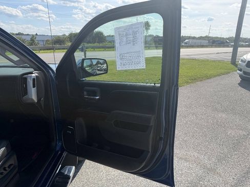 Used 2018 GMC Sierra 1500 SLT AWD/4WD image 25