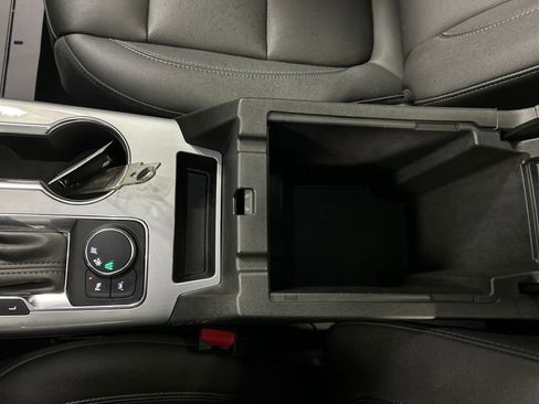 Used 2022 Chevrolet Blazer LT w/ LPO, Black Accent Package image 21